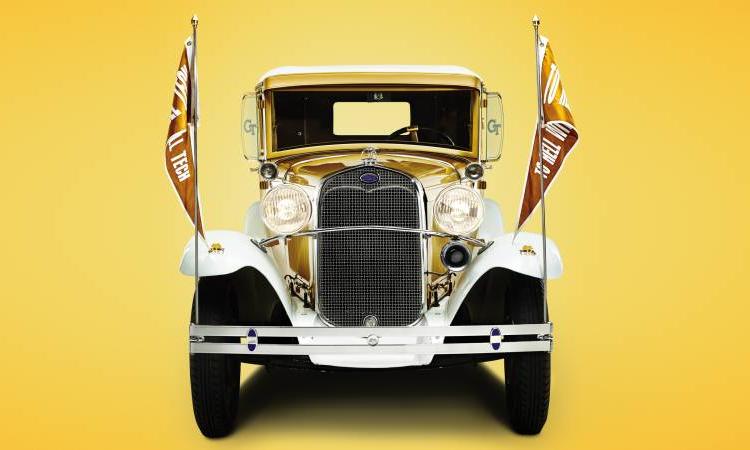 Ramblin' Wreck car, photo
