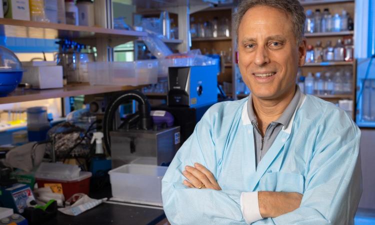 Mark Prausnitz in his lab by Candler Hobbs