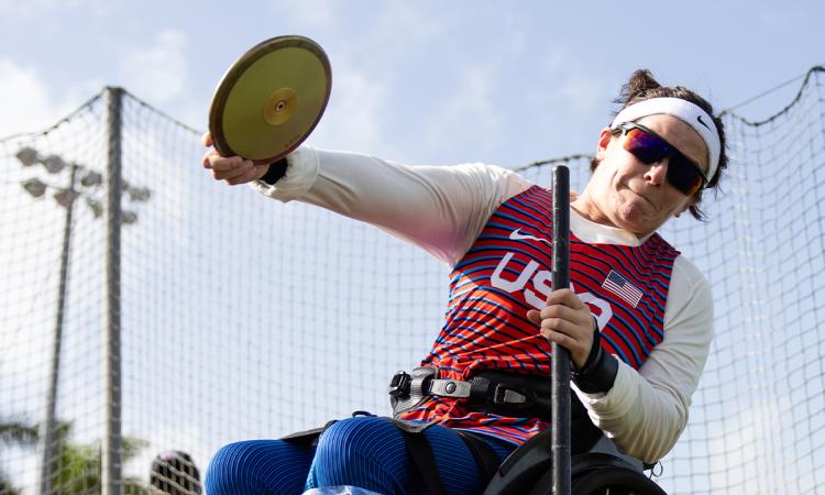 Cassie Mitchell throws the discus at the Paralympic Team Trials