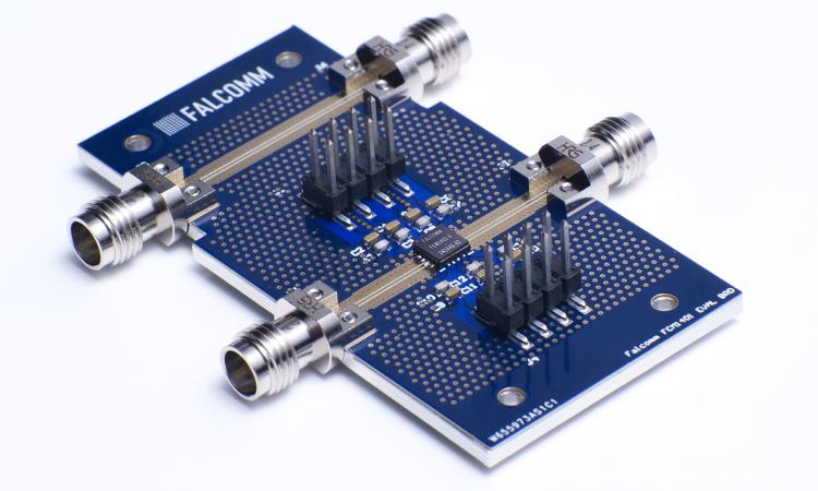 a power amplifier chip on an evaluation board