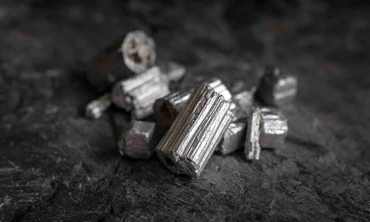 rare earth materials that look like silver cylinders 