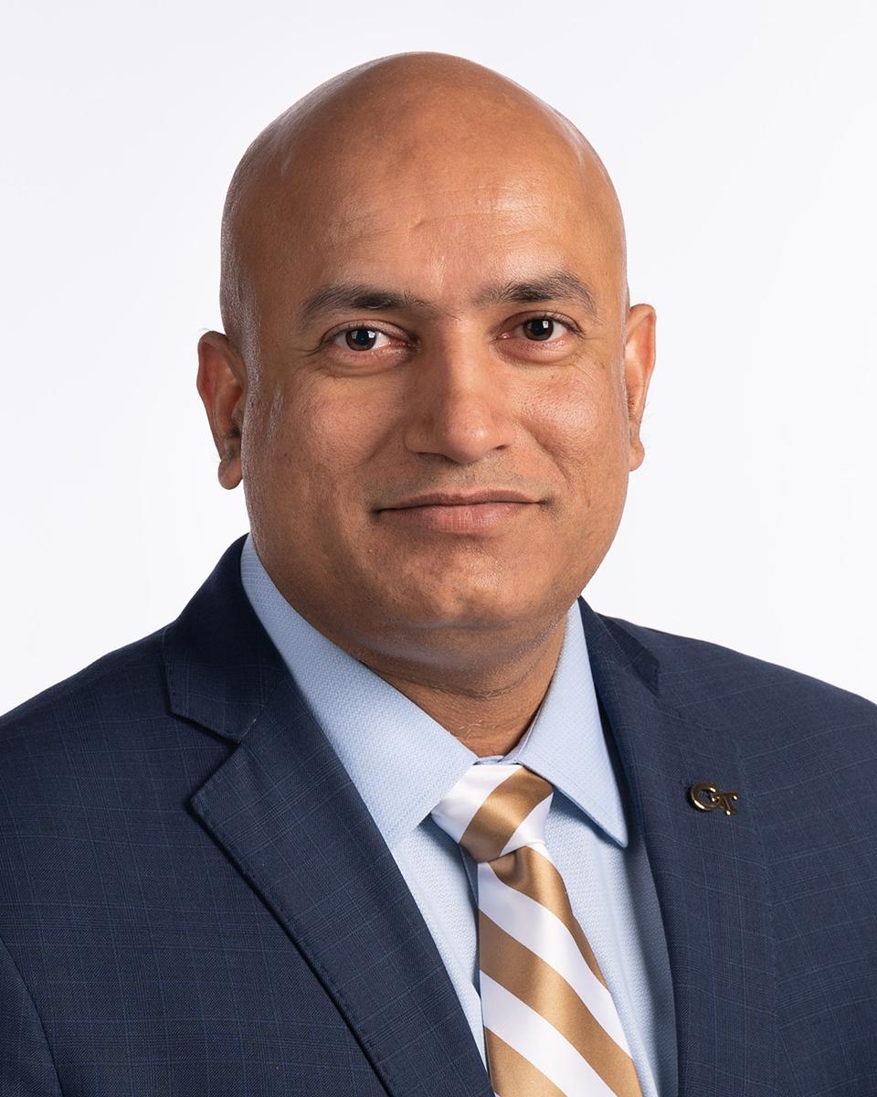 Devesh Ranjan headshot