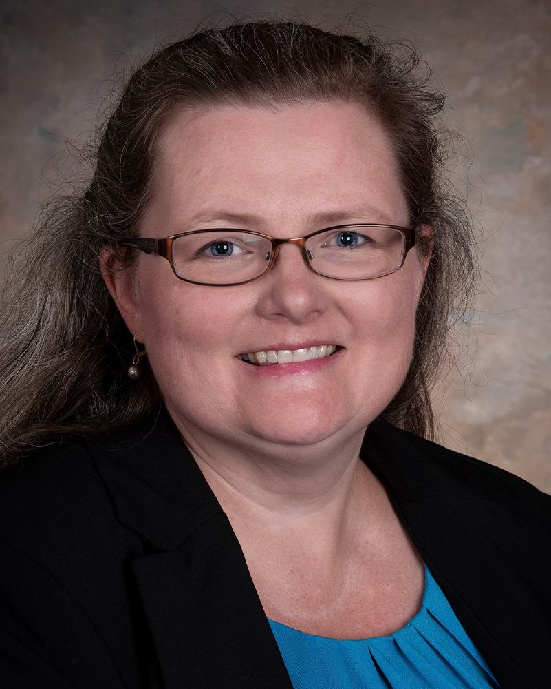 Tara Polsgrove headshot