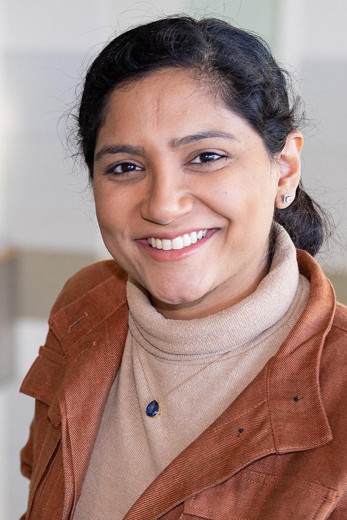 Divya Mahajan