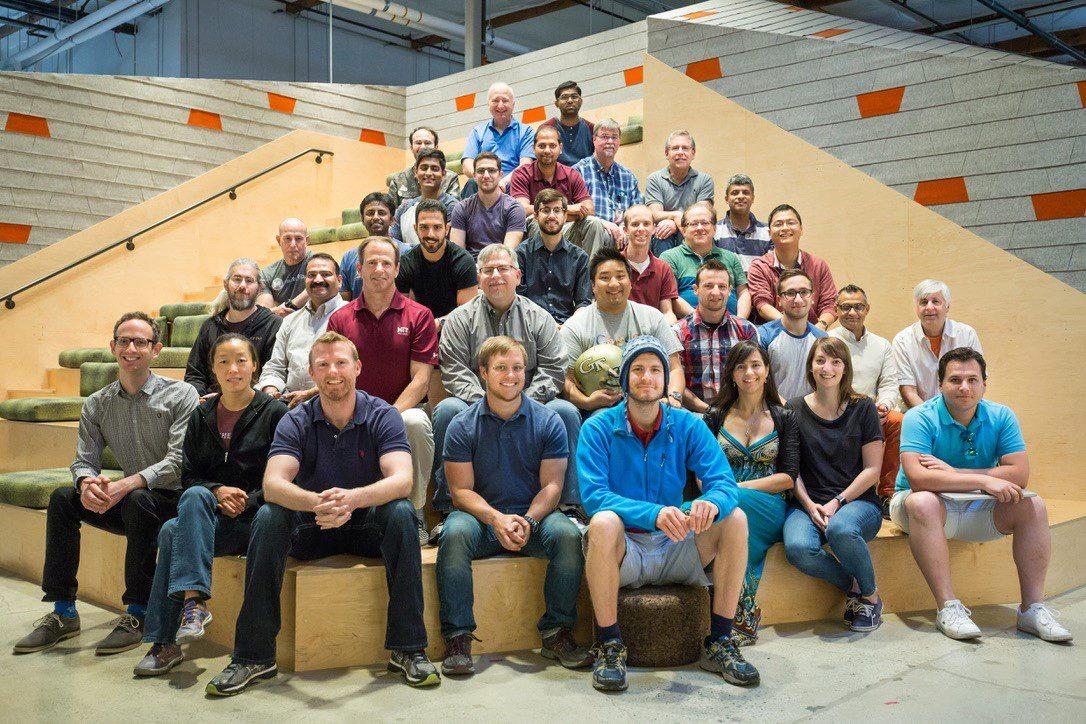 Large group of people at Google (photo)