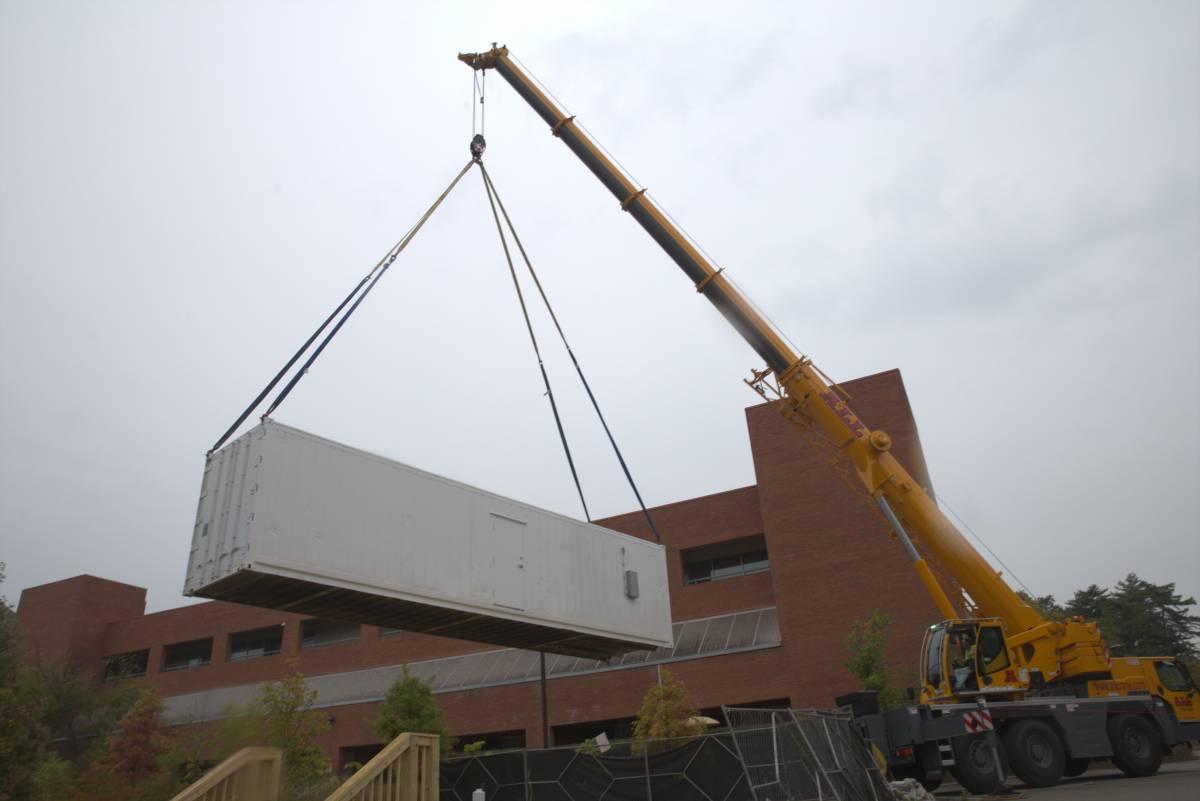 waste water container delivery photo